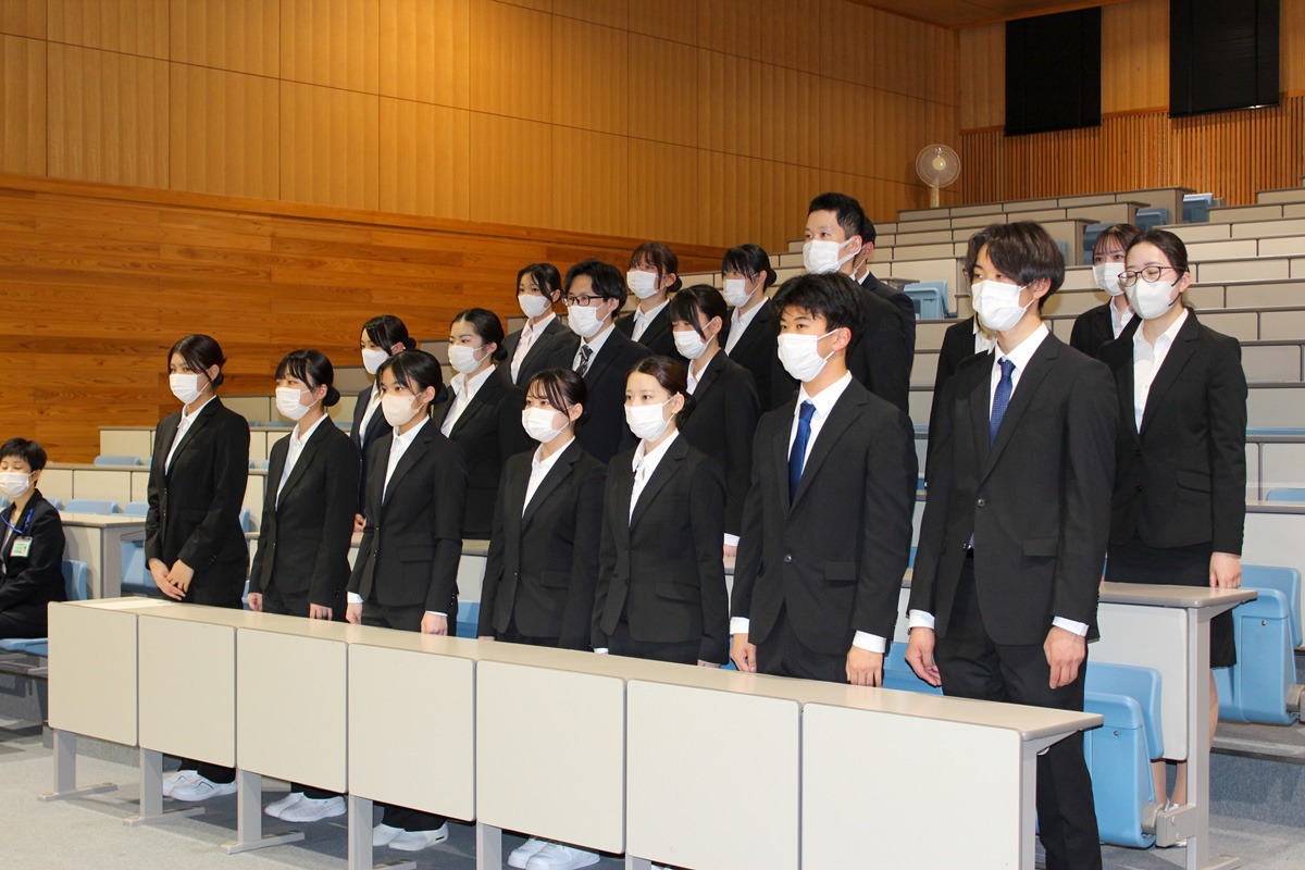 01_1年生の学生消防団入団式